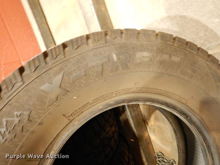 image for item EE9169 (4) Avalanche X-treme 205/75R14 tires