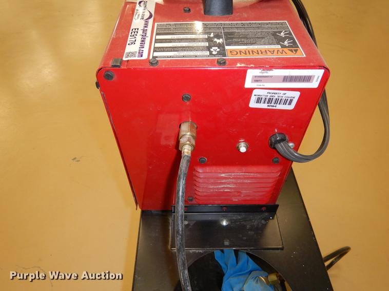 image for item EE9176 Lincoln Electric SP-135T wire welder