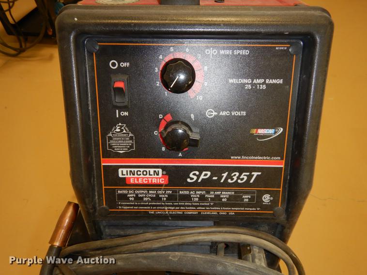 image for item EE9176 Lincoln Electric SP-135T wire welder