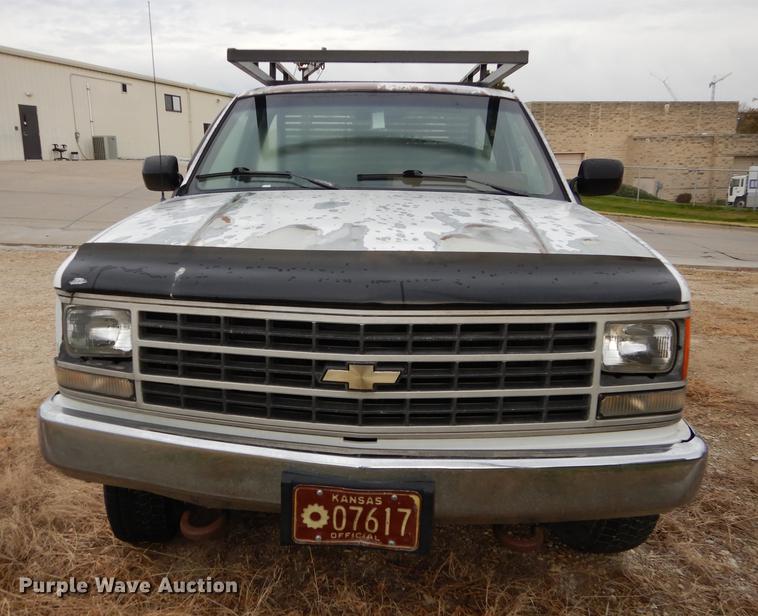 image for item EE9201 1991 Chevrolet Cheyenne 1500 pickup truck