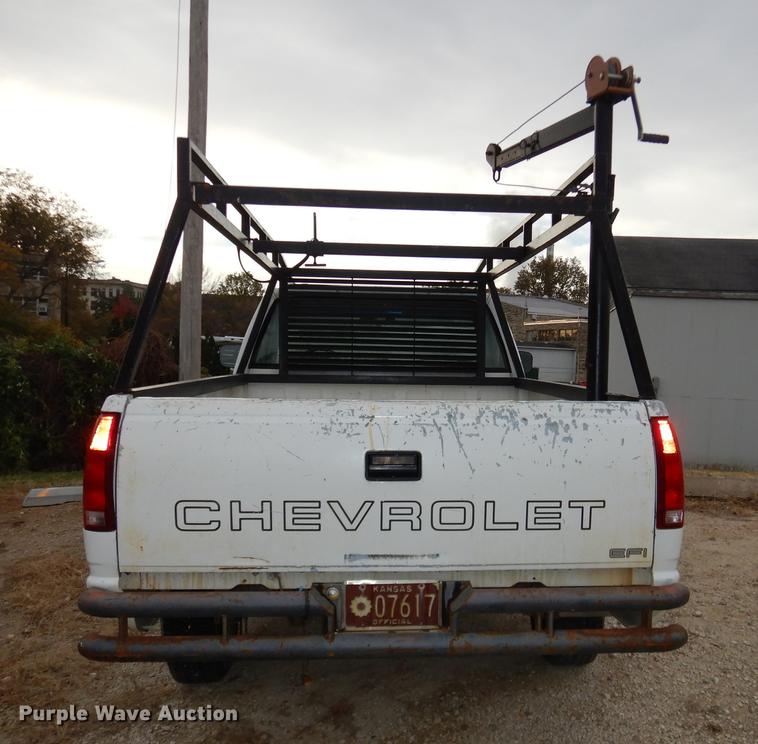 image for item EE9201 1991 Chevrolet Cheyenne 1500 pickup truck