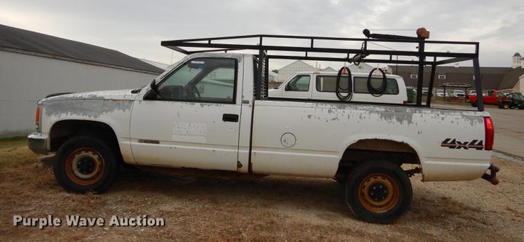 image for item EE9201 1991 Chevrolet Cheyenne 1500 pickup truck