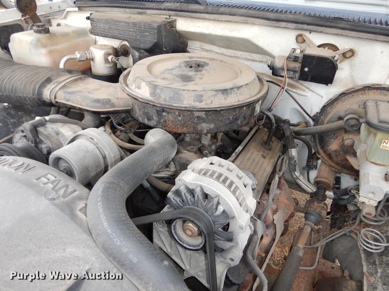 image for item EE9201 1991 Chevrolet Cheyenne 1500 pickup truck