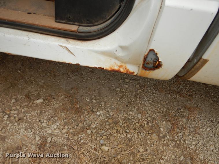 image for item EE9201 1991 Chevrolet Cheyenne 1500 pickup truck