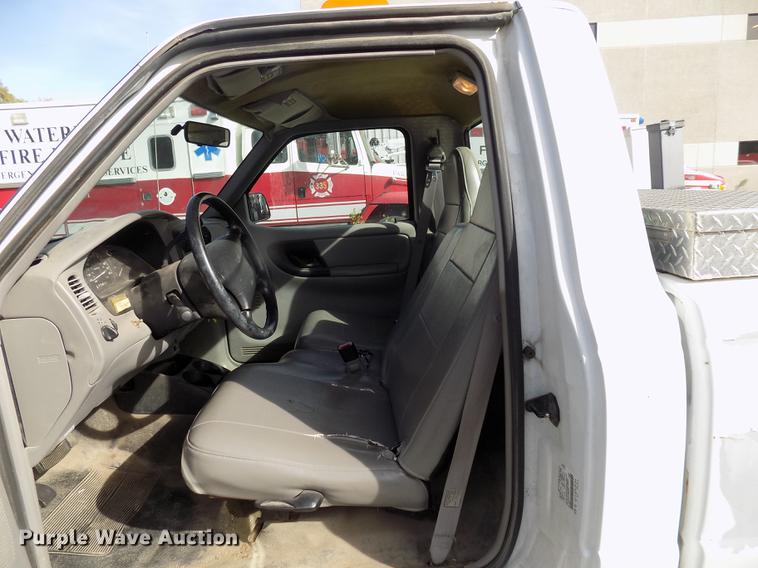 image for item EE9283 1999 Ford Ranger pickup truck