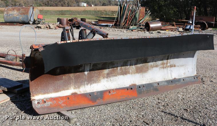 image for item EE9847 Valk RV101-6 snow plow