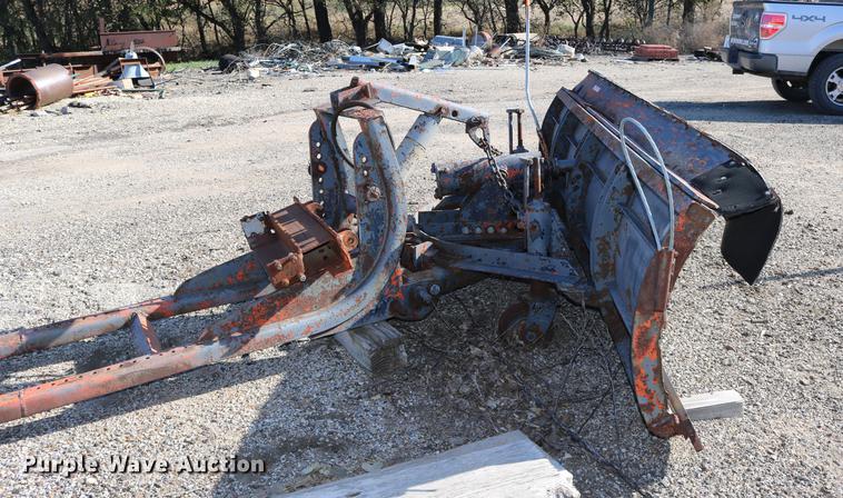 image for item EE9847 Valk RV101-6 snow plow