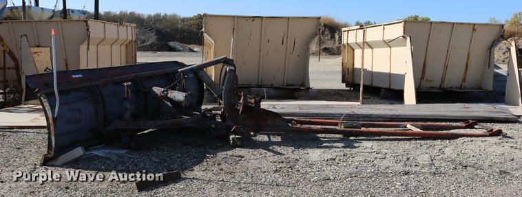 image for item EE9847 Valk RV101-6 snow plow