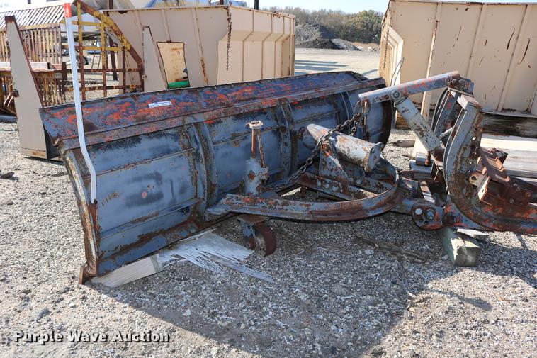 image for item EE9847 Valk RV101-6 snow plow