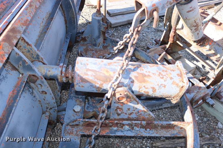 image for item EE9847 Valk RV101-6 snow plow