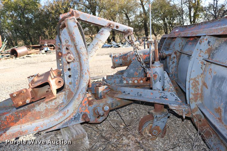 image for item EE9847 Valk RV101-6 snow plow