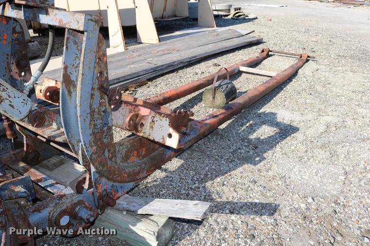 image for item EE9847 Valk RV101-6 snow plow