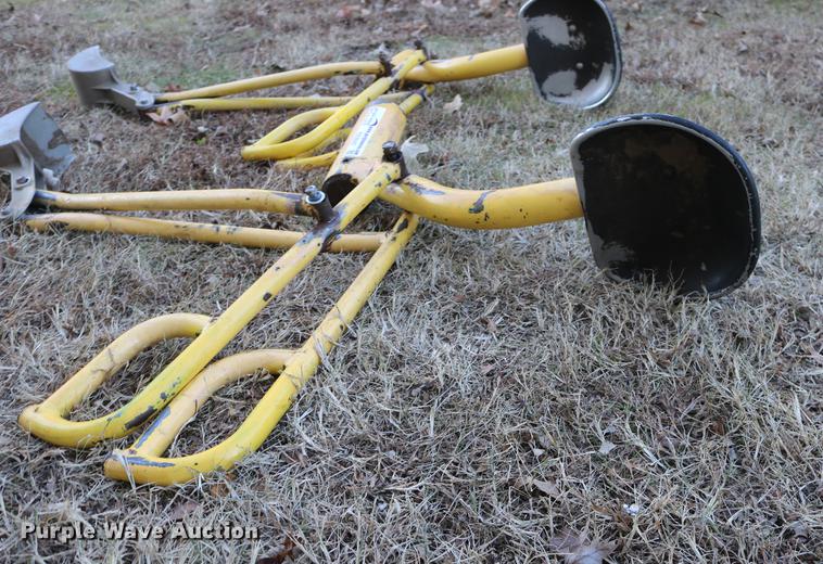 image for item EE9882 (2) playground diggers