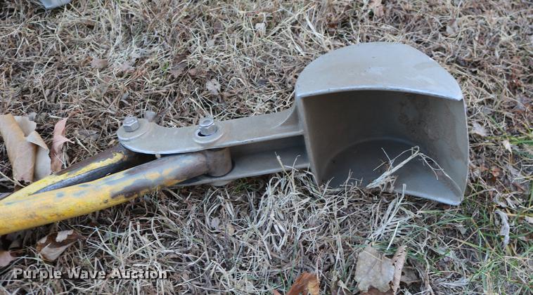 image for item EE9882 (2) playground diggers