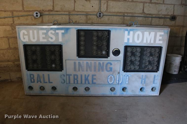 image for item EE9883 (2) Fair-Play scoreboards