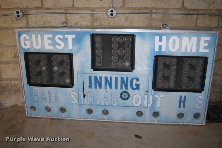 image for item EE9883 (2) Fair-Play scoreboards