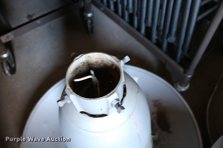 image for item EE9884 (7) Line Material Industries light fixtures