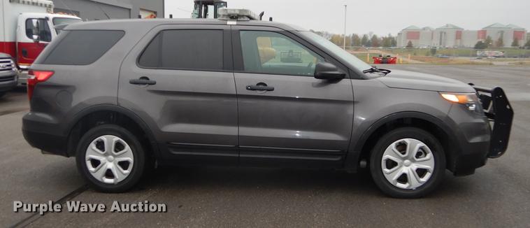 image for item J5634 2015 Ford Explorer Police Interceptor SUV