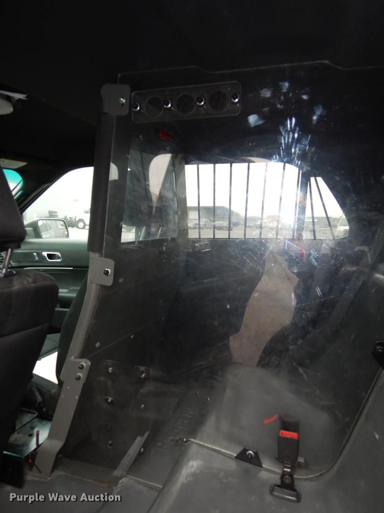 image for item J5634 2015 Ford Explorer Police Interceptor SUV