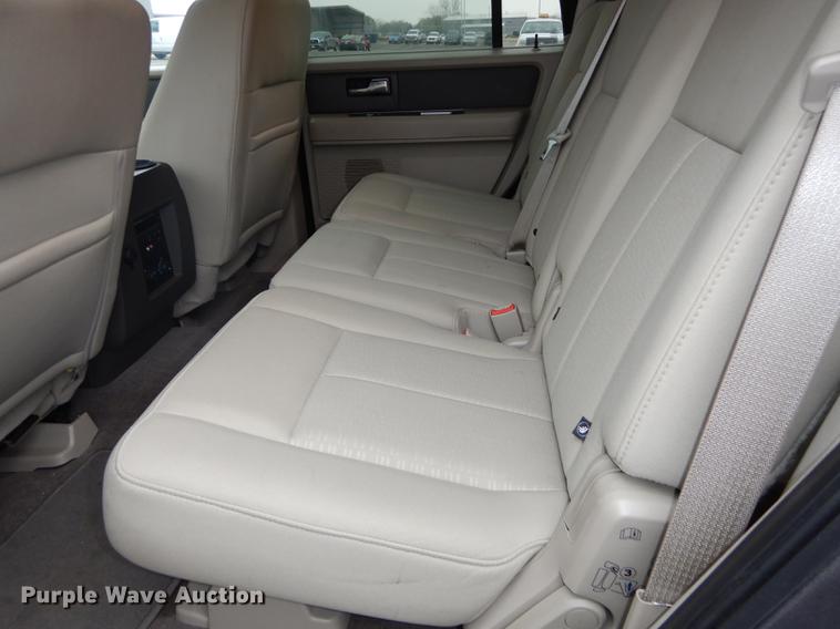 image for item J5635 2010 Ford Expedition XLT SUV