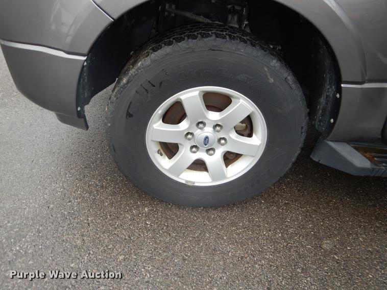 image for item J5635 2010 Ford Expedition XLT SUV