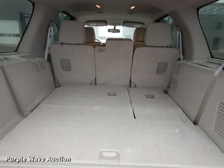 image for item J5635 2010 Ford Expedition XLT SUV