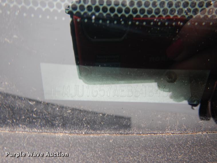 image for item J5635 2010 Ford Expedition XLT SUV