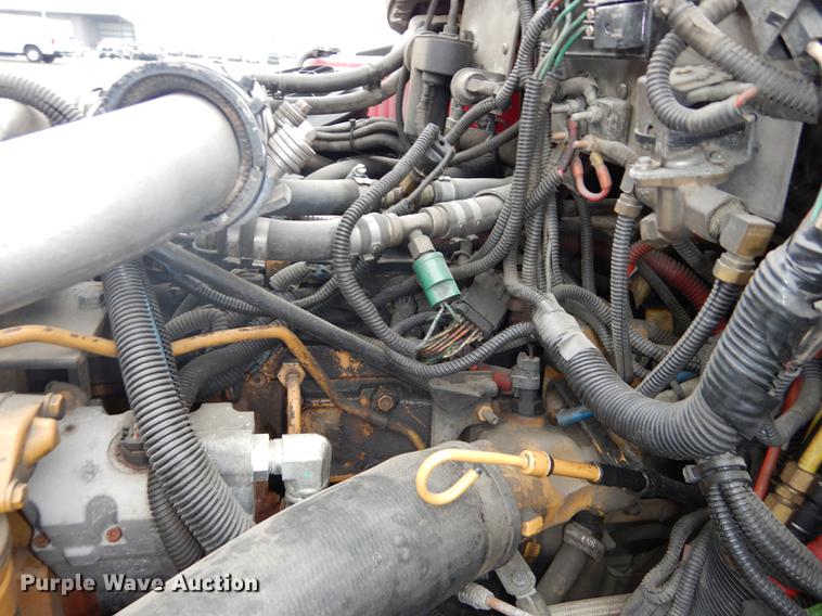 image for item J5636 2007 Freightliner Business Class M2 ambulance