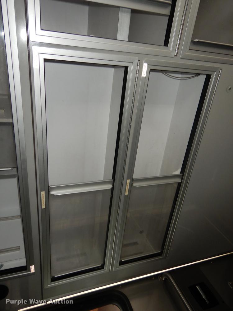 image for item J5636 2007 Freightliner Business Class M2 ambulance