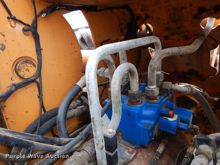 image for item J5637 2007 Case 821E wheel loader