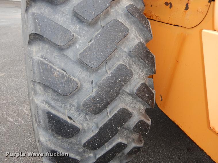image for item J5637 2007 Case 821E wheel loader