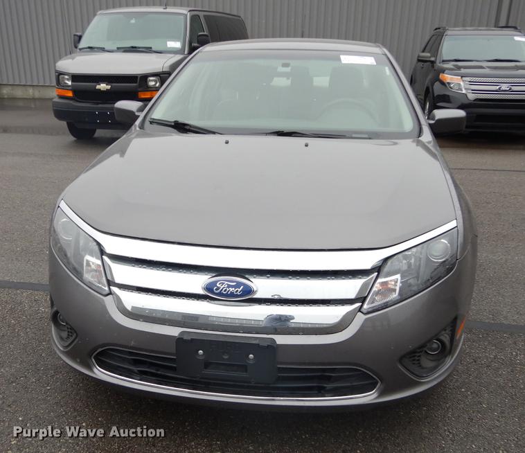 image for item J5640 2011 Ford Fusion SE