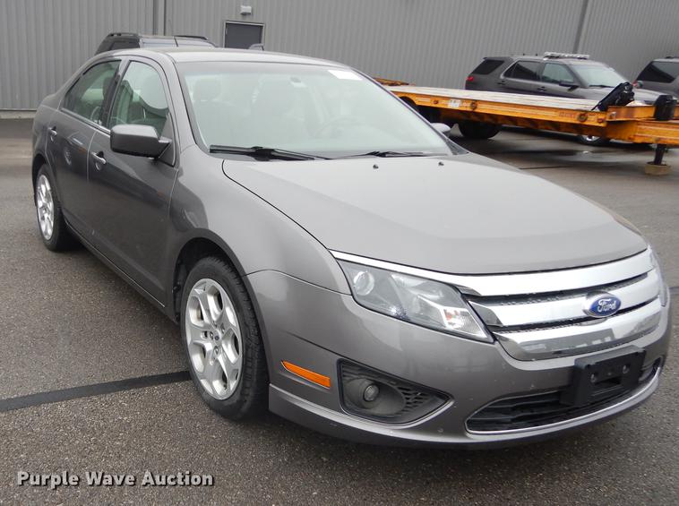 image for item J5640 2011 Ford Fusion SE