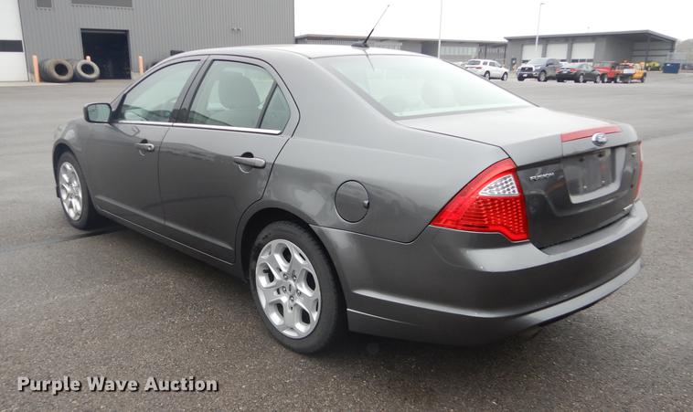 image for item J5640 2011 Ford Fusion SE