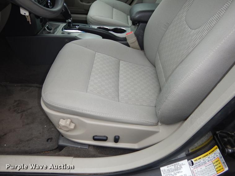 image for item J5640 2011 Ford Fusion SE