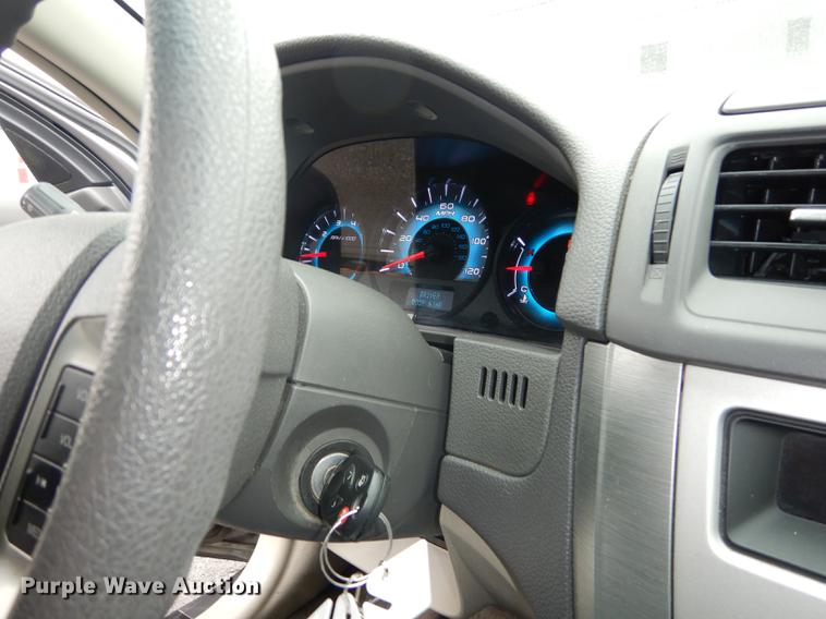 image for item J5640 2011 Ford Fusion SE
