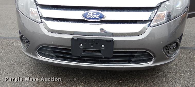 image for item J5640 2011 Ford Fusion SE