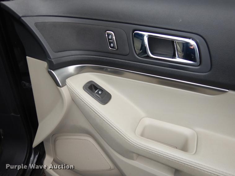 image for item J5641 2011 Ford Explorer SUV