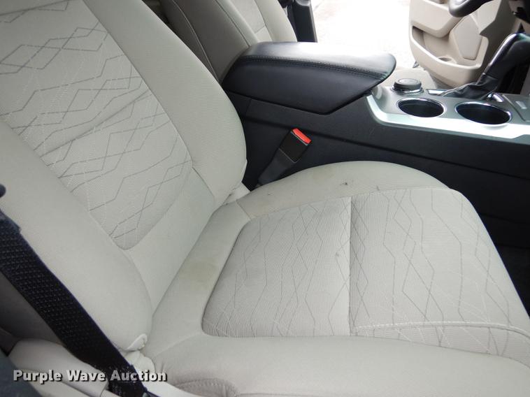 image for item J5641 2011 Ford Explorer SUV