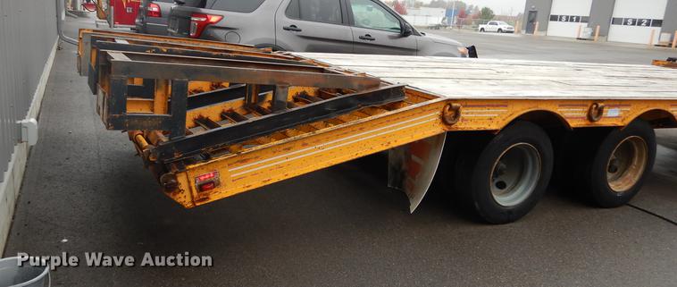 image for item J5643 1990 CZ CZ32KT equipment trailer