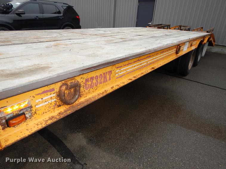 image for item J5643 1990 CZ CZ32KT equipment trailer