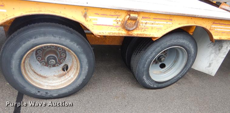 image for item J5643 1990 CZ CZ32KT equipment trailer