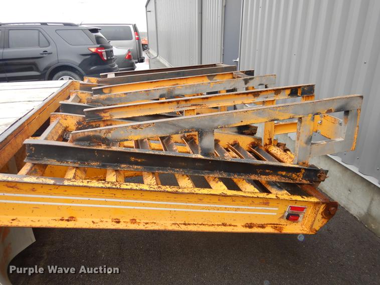 image for item J5643 1990 CZ CZ32KT equipment trailer