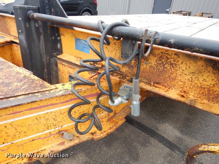 image for item J5643 1990 CZ CZ32KT equipment trailer