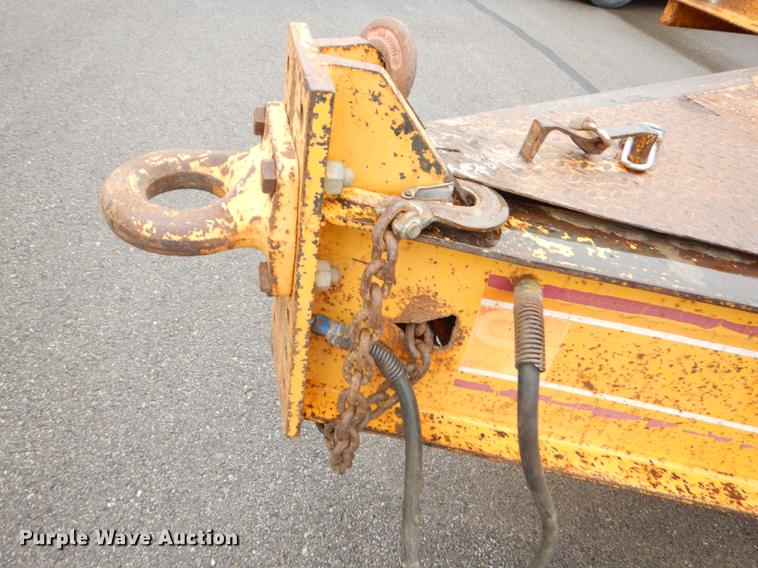 image for item J5643 1990 CZ CZ32KT equipment trailer