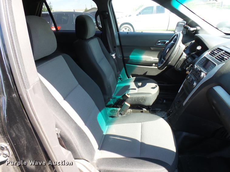 image for item K1887 2013 Ford Explorer Police Interceptor SUV