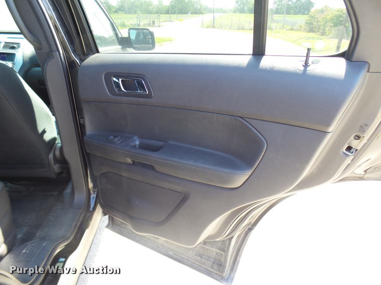 image for item K1887 2013 Ford Explorer Police Interceptor SUV