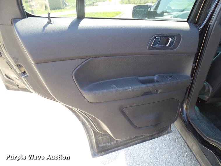 image for item K1887 2013 Ford Explorer Police Interceptor SUV