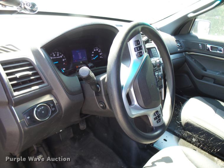 image for item K1887 2013 Ford Explorer Police Interceptor SUV