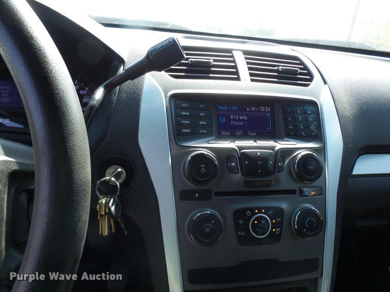 image for item K1887 2013 Ford Explorer Police Interceptor SUV